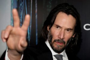 Hollywood is shocked by Keanu Reeves' apology and denial of any relationship to Diddy. The bad guy isn't related to me, of course! Check out Keanu Reeves' post: