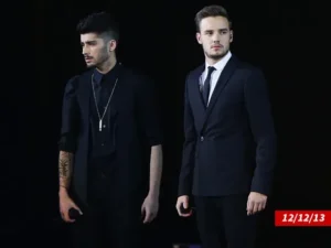 At the show, ZAYN MALIK honors Liam Paye. Fans cry as "Stardust" plays. Post to Facebook