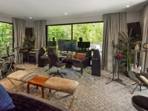 Lizzo pays $12.4 million for Jeremy Renner's L.A. pad.