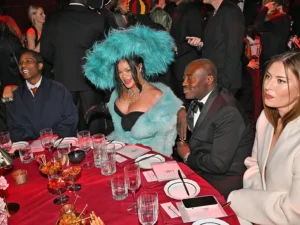 Fans of Rihanna made fun of her fashion awards ensemble. Liken Her To The Cookie Monster